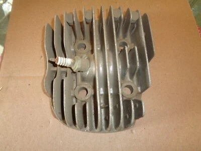 1977 1978 1979 1980 1981 Suzuki TS185 TS 185 culata  Foto 1 de 3