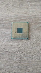 AMD Ryzen 7 3700X 3.6GHz Octa-Core Am4 CPU Processor (100-100000071BOX) - Afbeelding 1 van 2