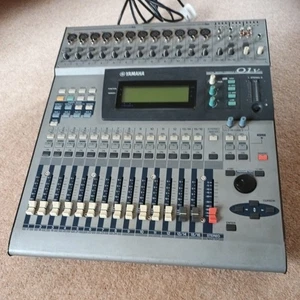 Yamaha 01v Digital Audio Mixer - Picture 1 of 2