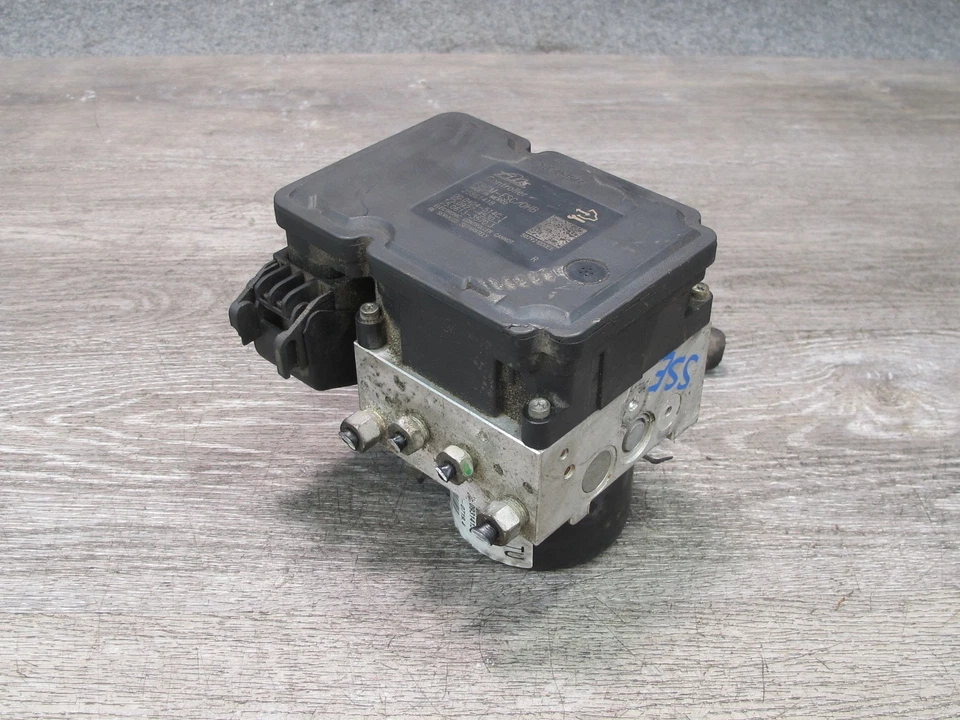 Unidad módulo bomba ABS freno antibloqueo Saturn Sky Redline 2008 2,0 L OEM Foto 1 de 4