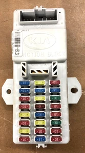 2006 kia sorento dash fuse junction box block 2003-2006 - Picture 1 of 2