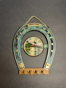 Vintage Wandbehang St. Bartholomäus Kirche in Germany Hufeisen mit Schlüsselhaken - Bild 1 von 6