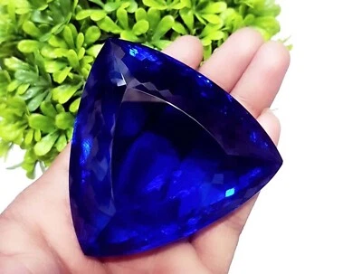 One Time Sale ! Trillion Shape 818 Ct Superb Rare London Blue Topaz Gemstone RS - Image 1 of 4