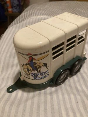 Remolque de plástico para caballos Nylint Rodeo 7" x 4,5" Rockford Illinois EE. UU. Foto 1 de 4