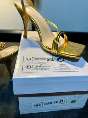 Gold Strappy Heeled Sandals Party Evening Dressy Heels EUR38 US7.5 - Imagem 1 de 4