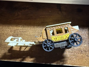 Vintage Majorette Stagecoach & Horses Kansas City #326 France Damaged - Picture 1 of 8