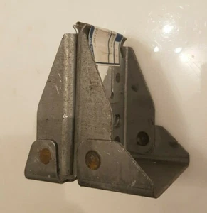 Genuine Ford Connect Mk1 1.8 Duratorq TDCi Exhaust Pipe Mounting Bracket 4378234 - Picture 1 of 3