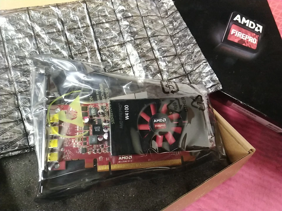 AMD FIREPRO W4100 2GB GDDR5 QUAD MINI DISPLAYPORT PCIE X16 3.0 VIDEO CARD  - Image 1 of 1