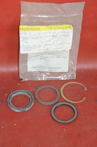 NOS 1978-1981 Dodge M600 Truck Power Steering Gear Shaft Seal Kit Mmopar 3736539 - Picture 1 of 9