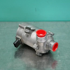 BMW Z4 WATER PUMP #E5776 E89 (BE9) *11-35* P4 - Picture 1 of 12