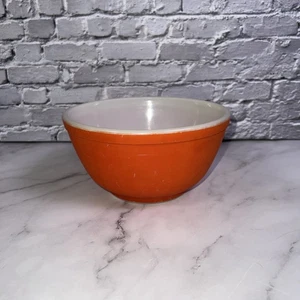 RARE 1940s Unnumbered Pyrex Primary Colors Medium Bowl - Vintage Orange - Picture 1 of 9