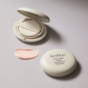 freshian Egg-Like Tone-Up Cushion 12 g - Imagen 1 de 5