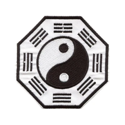 Parche Yin Yang Bagua - Aplique bordado de hierro sobre símbolo taoísta Foto 1 de 2