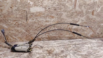 Lexus SC 300 - 400 1993 Left front front door lock VLM41183 - Imagem 1 de 4