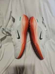 Nike Eliud Kipchoge Herrenschuhe Größe 6,5 "Es ist nur der Anfang" - Bild 1 von 8