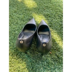 Michael Kors Black Pointed Toe Kitten Heel Pumps Classic Shoes Size 7 - Picture 1 of 6
