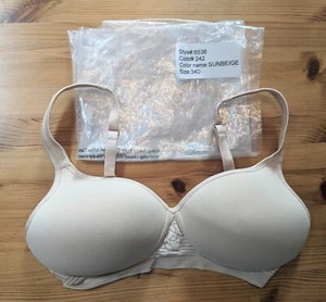 Company Ellen Tracy Bra 34D Wireless Pretty Sunbeige 6536 - Picture 1 of 9
