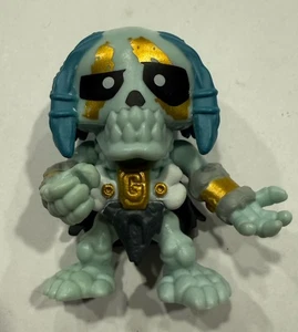 Figura de juguete Moose Treasure X Skeleton Shamon Shiny Bling Barbarians 2017 serie 2 - Imagen 1 de 10
