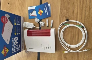 FRITZ! Box 5590 Fiber, Wi-Fi 6, AON, GPON Router światłowodowy - Zdjęcie 1 z 1