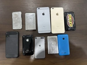Téléphones pour pièces - Photo 1 sur 2