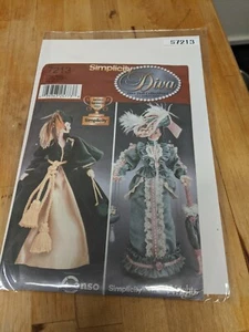 Simplicity Pattern # 7213 - Fashion Barbie Doll Diva Historical Gowns - UNCUT - Picture 1 of 1