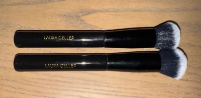 LAURA GELLER NEW YORK Foundation Makeup Brush Set of 2 BRAND NEW - Image 1 of 4