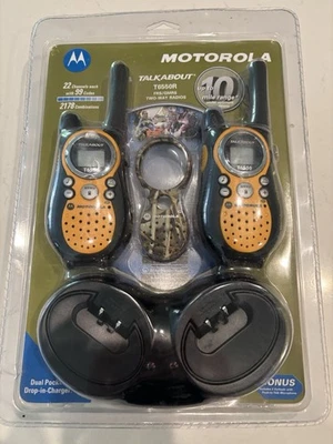 Motorola Talk About T6550R Two Way Radio New 22 Channels - Image 1 of 3