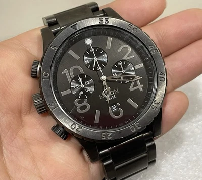 Nixon keep it fresh the 48-20 chrono 200m stainless steel japan movement 13F - Image 1 of 4