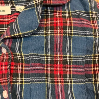 LL Bean Women Size Medium Petite Button Down Flannel Shirt Green Red Long Sleeve - Image 1 of 4