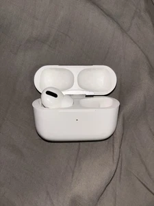 AirPods Pro Noise Cancelling In-Ear Earphones - Photo 1 sur 6