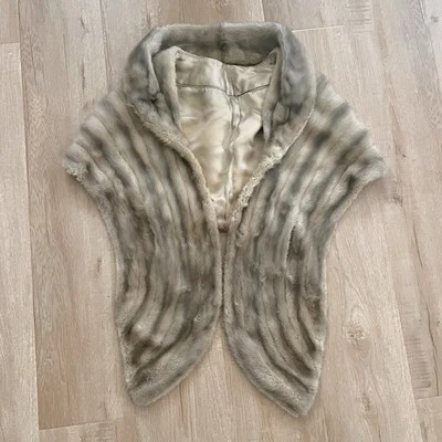 Chaqueta con Capa Estola Encogida Larga Envoltura Visón Piel Genuina Plateada con Bolsillos Boda Foto 1 de 4