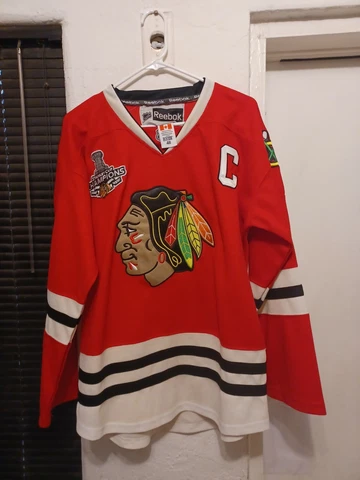 Scott Toews Blackhawks Reebok NHL Jersey 2015 Stanley Cup Champions Red Size 48 Cover