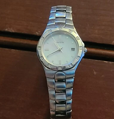 Reloj Citizen Eco-Drive Mujer Diamantes E011-S033705 Foto 1 de 3