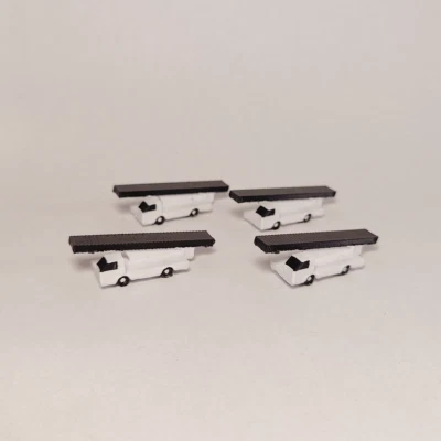 AVGEEK MODELS 4x White Narrowbody BELT BAG LOADERS GSE Airport Vehicles Models 1:200 Scale