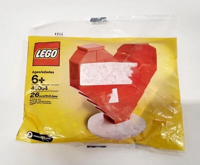 Lego 2010 26 Piece 40004 Rare Red Heart. Factory Sealed. - Image 1 of 2