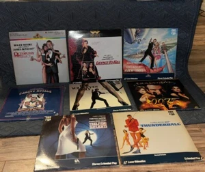 JAMES BOND Lot 8 Laserdiscs Movies Octopussy License To Kill /Golden Eye/etc - Foto 1 di 15