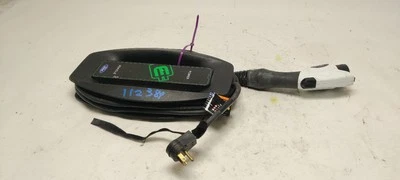 MÓDULO CONVERTIDOR/CONTROL VOLTAJE CM5Z10B706B 2013-2015 FORD FUSION Foto 1 de 4