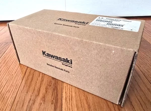 Kawasaki 11029-7015 Air Filter Internal Vented For FH601V-FH721V OEM NEW - Picture 1 of 8