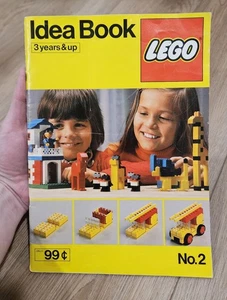 Vintage Lego Idea Book No. 2 (56 Pages) 1977 LEGO Manual (DAMAGED) - Picture 1 of 11
