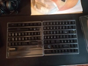 Hexgears shine through keycap set 104 pieces. - Bild 1 von 1