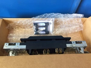 GE AMC6EY 200A 480V 6P MOUNTING MODULE - Picture 1 of 7