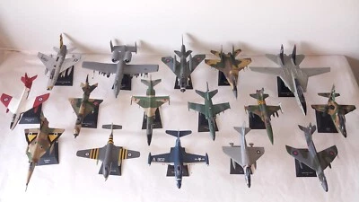 Combat Aircraft Aerei da Combattimento 1/72 Altaya Scegli dal Menu a Tendina - Immagine 1 di 4