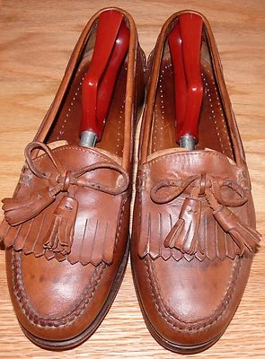 1980` Natural Brown Cole Haan Country Designer All Leather Loafers 9 D - Image 1 of 4