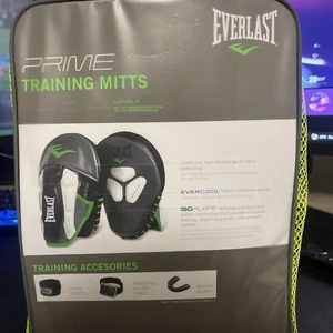 Everlast Prime Training Mitts - Picture 1 of 3