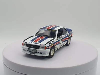 Opel Ascona 400 RMC Edicola 1/43 - Immagine 1 di 4
