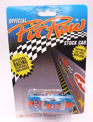 Pontiac #43 1992 Pit Row Funstuf Richard Petty STP 1/64 con calcomanía Winston Foto 1 de 4