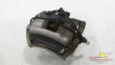 Pinza de freno delantera derecha Mercedes-Benz GLA 250 2018 Foto 1 de 4