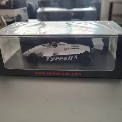 Spark 1/43 model S7282 1982 Tyrrell 011 South African GP - Borgudd - Image 1 of 4