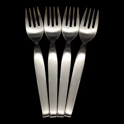 4 Noritake Fantasy Salad Forks - 6 1/8" 18-8 Stainless Steel Satin Japan - Image 1 of 4