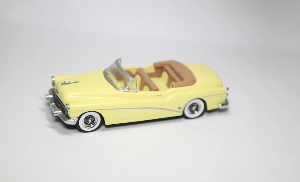 Matchbox Dinky Buick Skylark 1953 - 1:43 Near Mint Retro — 第 1/4 张图片